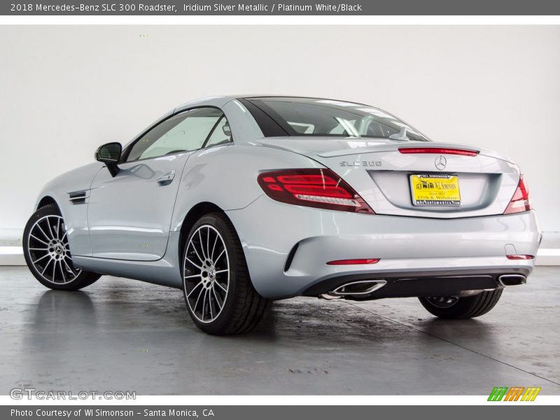 Iridium Silver Metallic / Platinum White/Black 2018 Mercedes-Benz SLC 300 Roadster