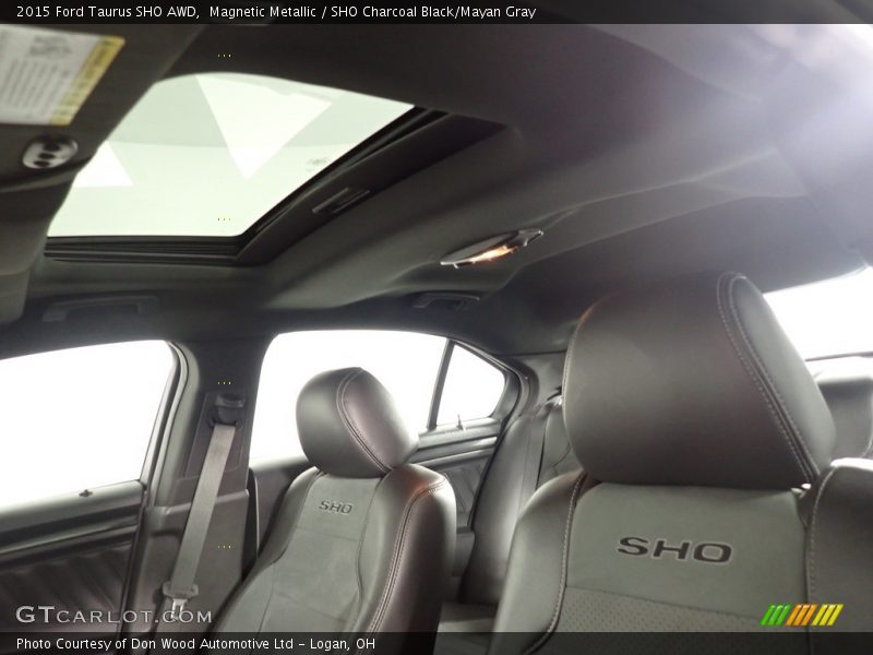 Magnetic Metallic / SHO Charcoal Black/Mayan Gray 2015 Ford Taurus SHO AWD