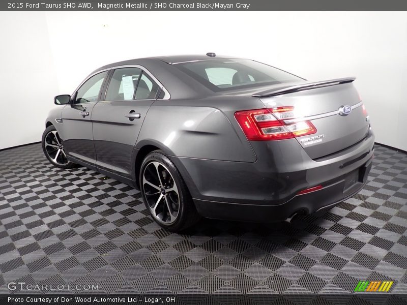 Magnetic Metallic / SHO Charcoal Black/Mayan Gray 2015 Ford Taurus SHO AWD