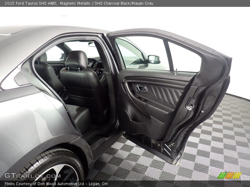 Magnetic Metallic / SHO Charcoal Black/Mayan Gray 2015 Ford Taurus SHO AWD