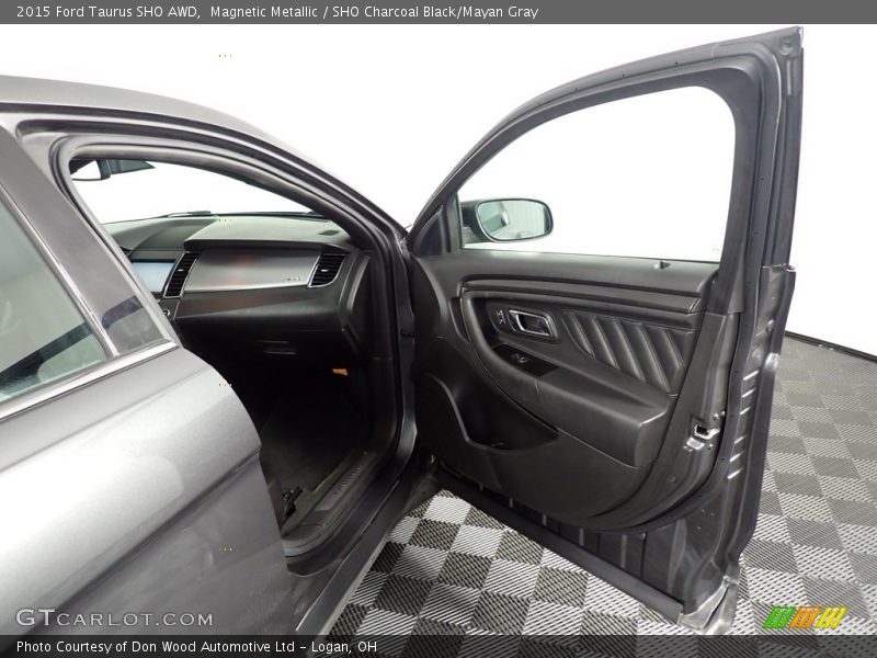 Door Panel of 2015 Taurus SHO AWD