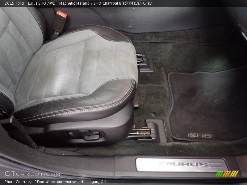 Front Seat of 2015 Taurus SHO AWD