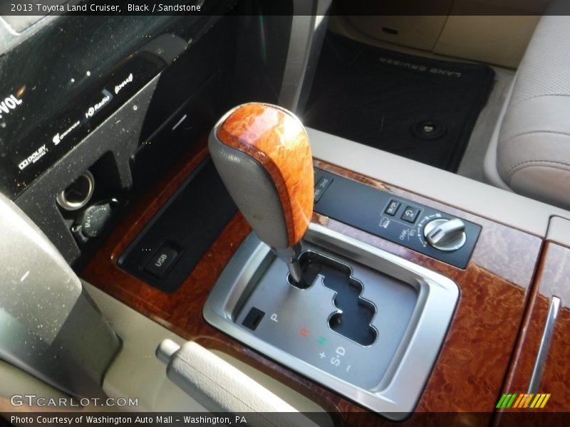Black / Sandstone 2013 Toyota Land Cruiser