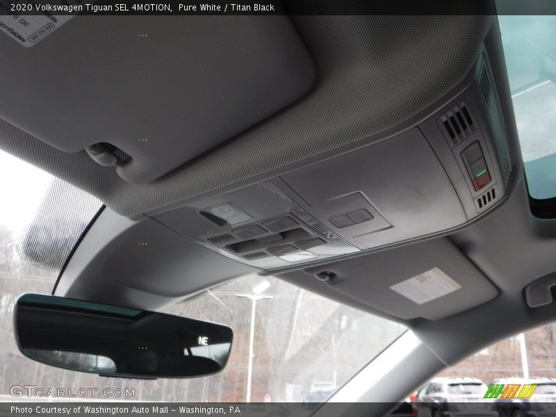 Pure White / Titan Black 2020 Volkswagen Tiguan SEL 4MOTION