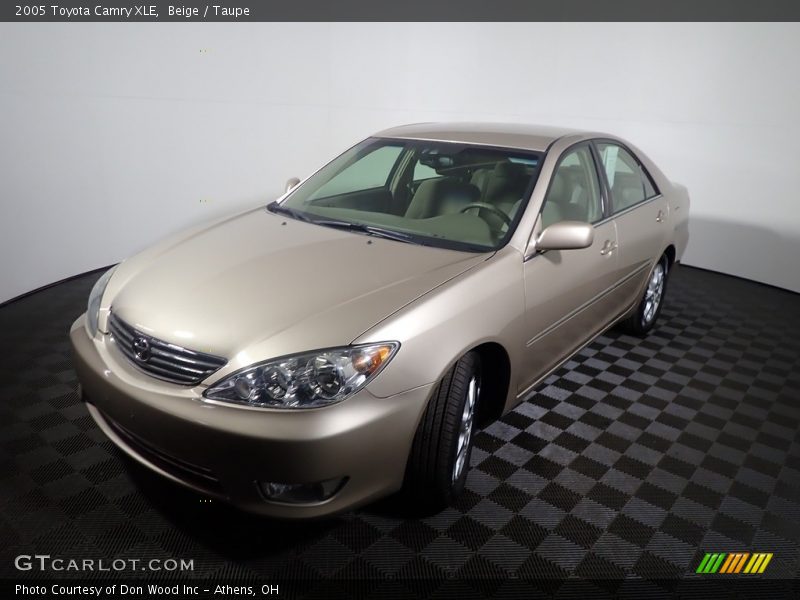 Beige / Taupe 2005 Toyota Camry XLE