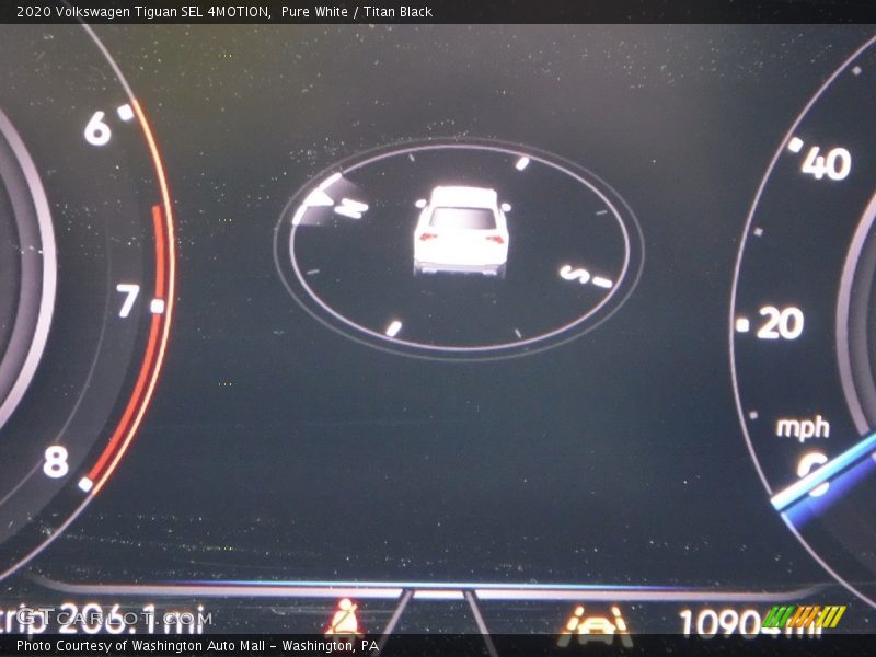 Pure White / Titan Black 2020 Volkswagen Tiguan SEL 4MOTION