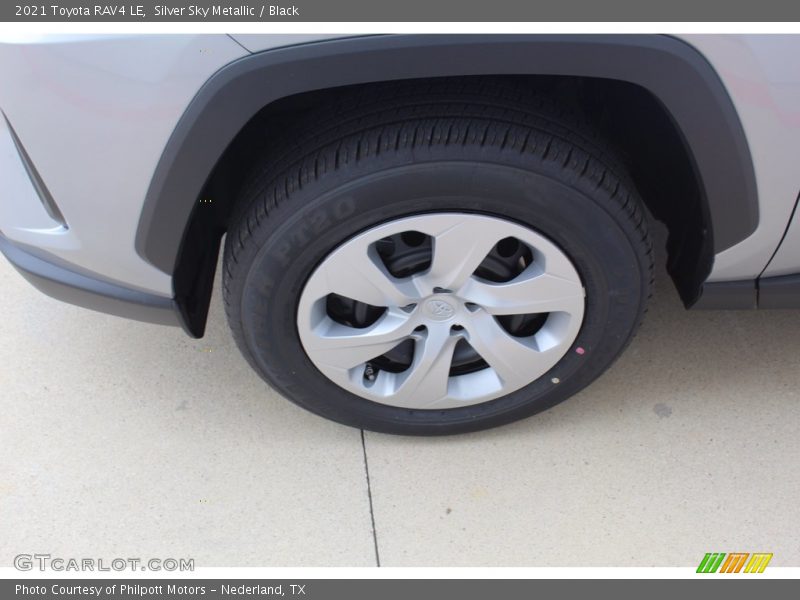 Silver Sky Metallic / Black 2021 Toyota RAV4 LE