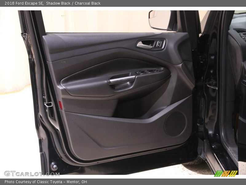 Shadow Black / Charcoal Black 2018 Ford Escape SE