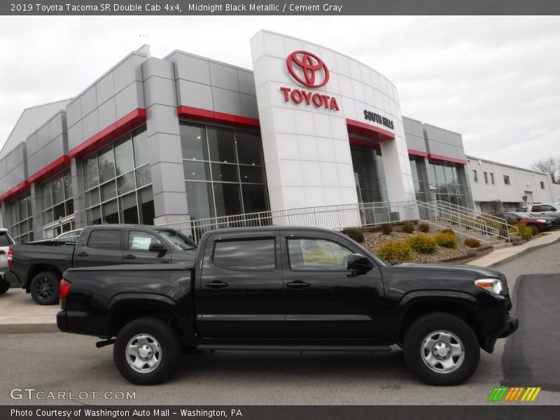 Midnight Black Metallic / Cement Gray 2019 Toyota Tacoma SR Double Cab 4x4