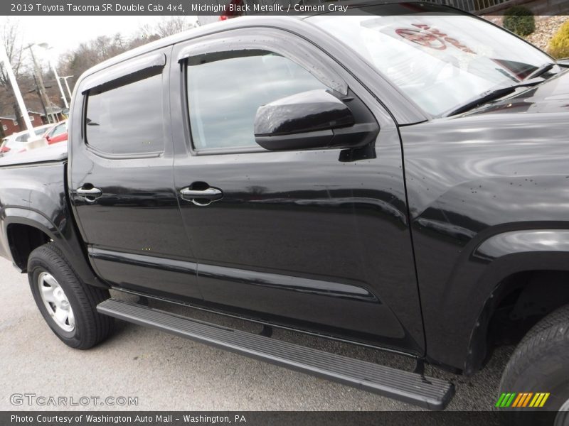 Midnight Black Metallic / Cement Gray 2019 Toyota Tacoma SR Double Cab 4x4