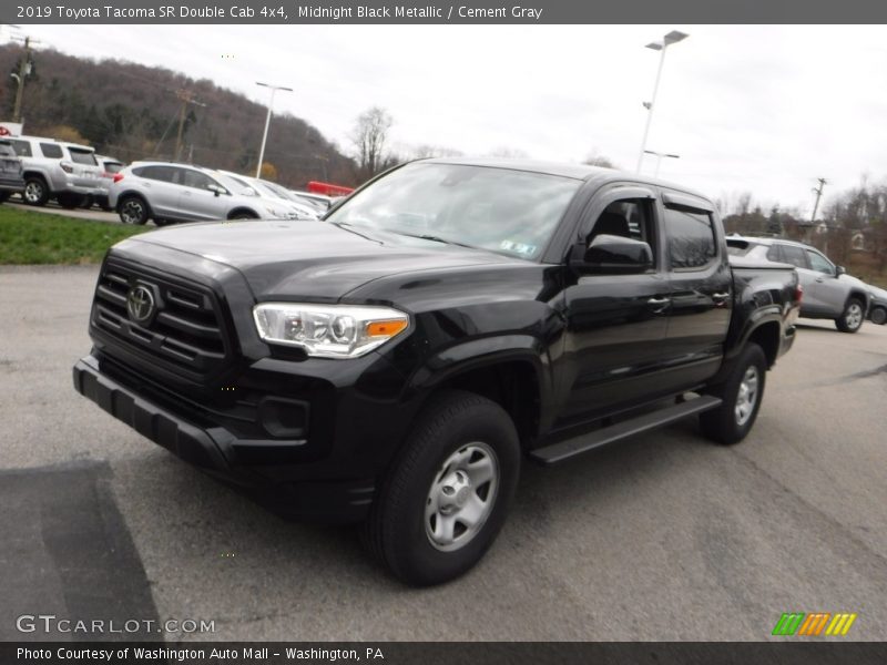 Midnight Black Metallic / Cement Gray 2019 Toyota Tacoma SR Double Cab 4x4