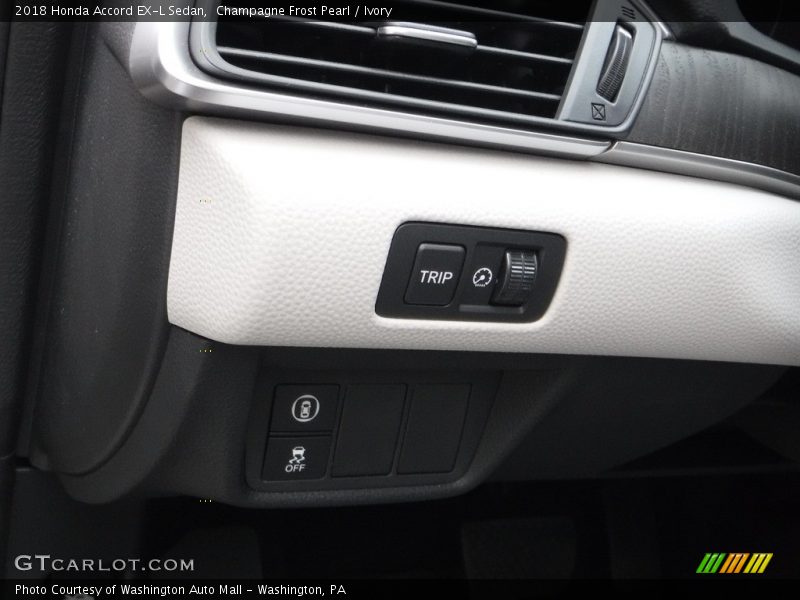 Champagne Frost Pearl / Ivory 2018 Honda Accord EX-L Sedan