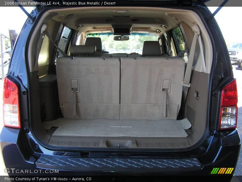 Majestic Blue Metallic / Desert 2006 Nissan Pathfinder LE 4x4