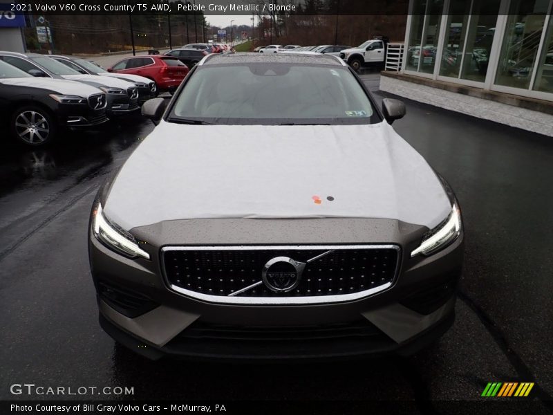 Pebble Gray Metallic / Blonde 2021 Volvo V60 Cross Country T5 AWD