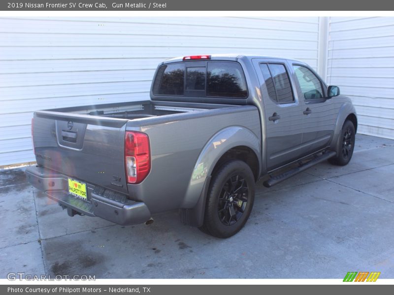 Gun Metallic / Steel 2019 Nissan Frontier SV Crew Cab