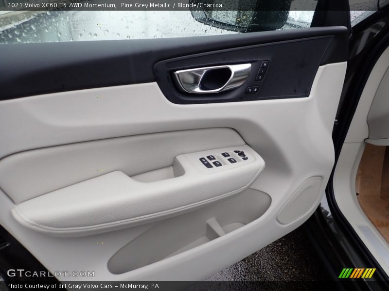 Pine Grey Metallic / Blonde/Charcoal 2021 Volvo XC60 T5 AWD Momentum