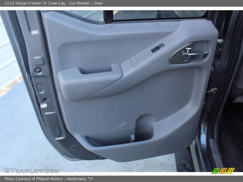 Gun Metallic / Steel 2019 Nissan Frontier SV Crew Cab