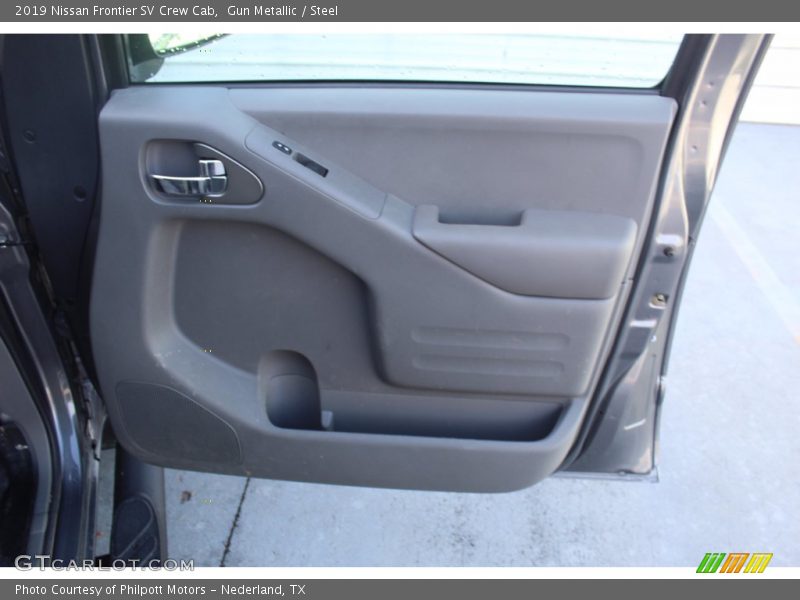 Gun Metallic / Steel 2019 Nissan Frontier SV Crew Cab