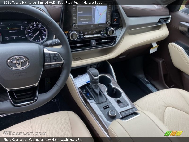 Dashboard of 2021 Highlander Limited AWD