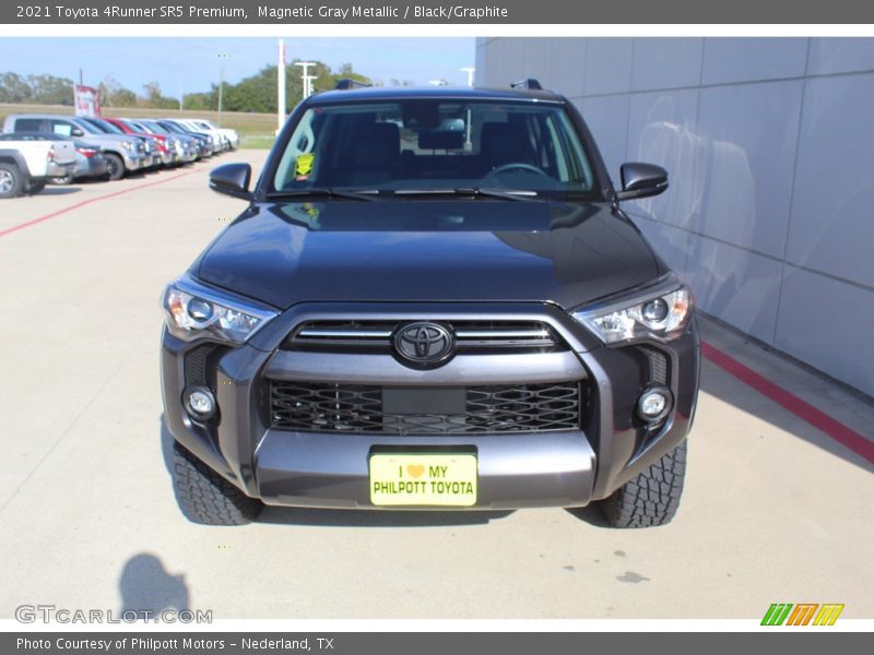 Magnetic Gray Metallic / Black/Graphite 2021 Toyota 4Runner SR5 Premium