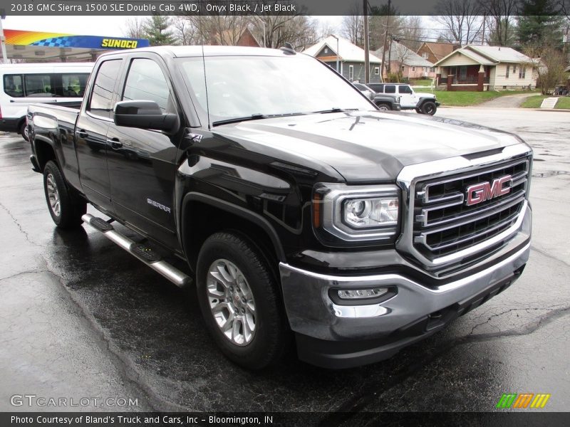 Onyx Black / Jet Black 2018 GMC Sierra 1500 SLE Double Cab 4WD