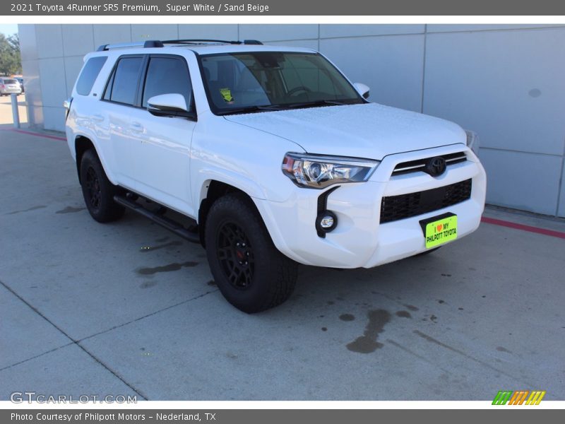 Super White / Sand Beige 2021 Toyota 4Runner SR5 Premium