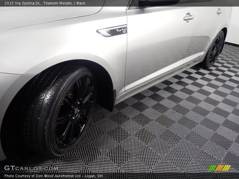 Titanium Metallic / Black 2015 Kia Optima SX