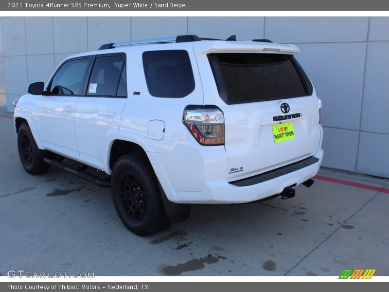 Super White / Sand Beige 2021 Toyota 4Runner SR5 Premium