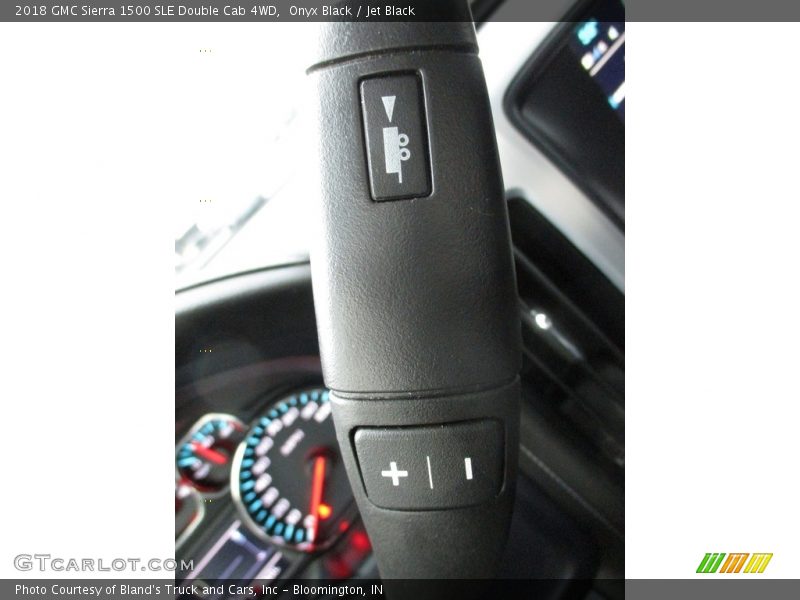 Onyx Black / Jet Black 2018 GMC Sierra 1500 SLE Double Cab 4WD