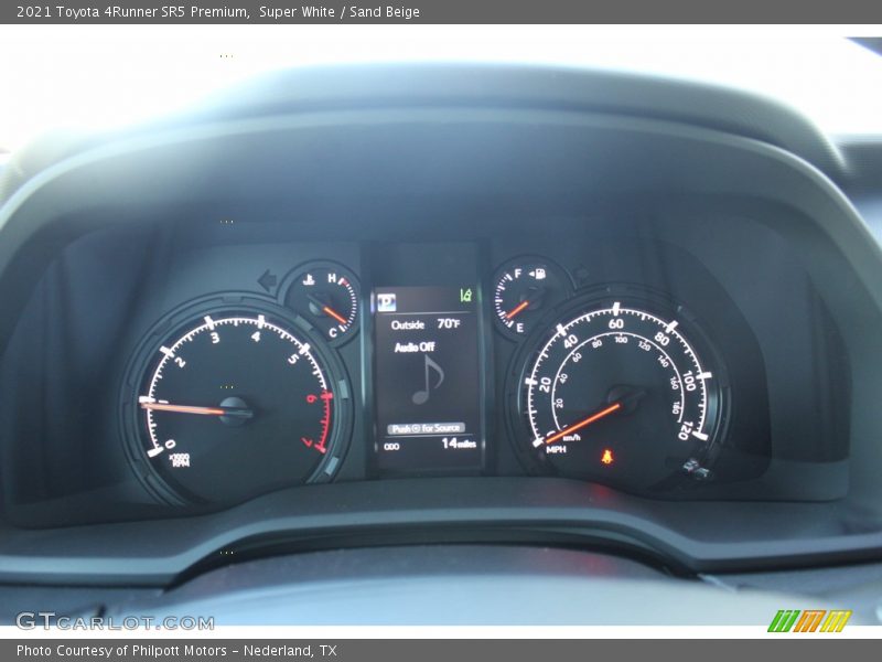 Super White / Sand Beige 2021 Toyota 4Runner SR5 Premium