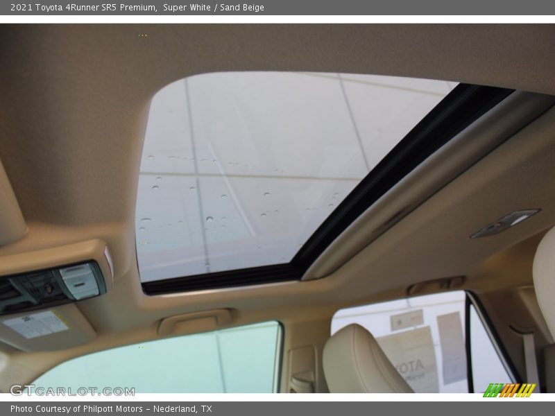 Super White / Sand Beige 2021 Toyota 4Runner SR5 Premium