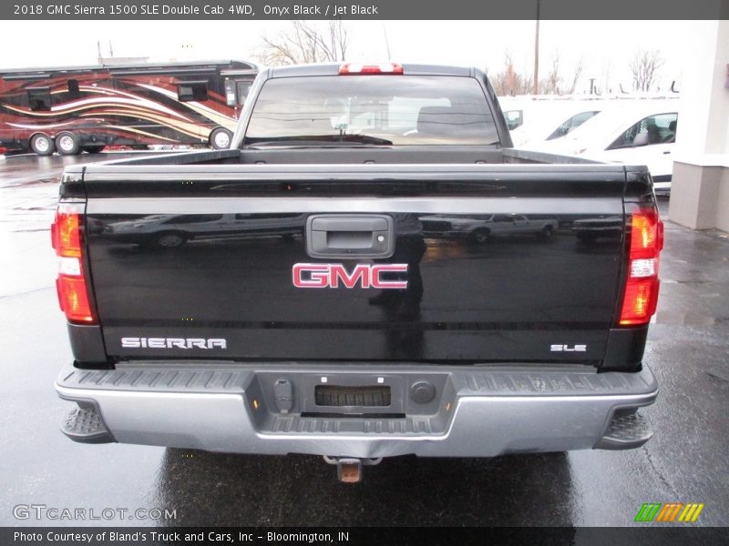 Onyx Black / Jet Black 2018 GMC Sierra 1500 SLE Double Cab 4WD