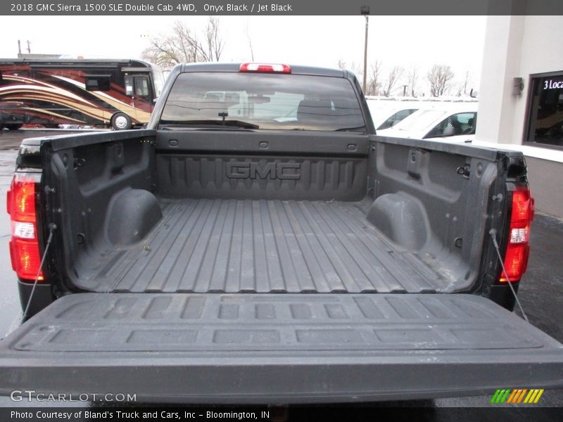 Onyx Black / Jet Black 2018 GMC Sierra 1500 SLE Double Cab 4WD