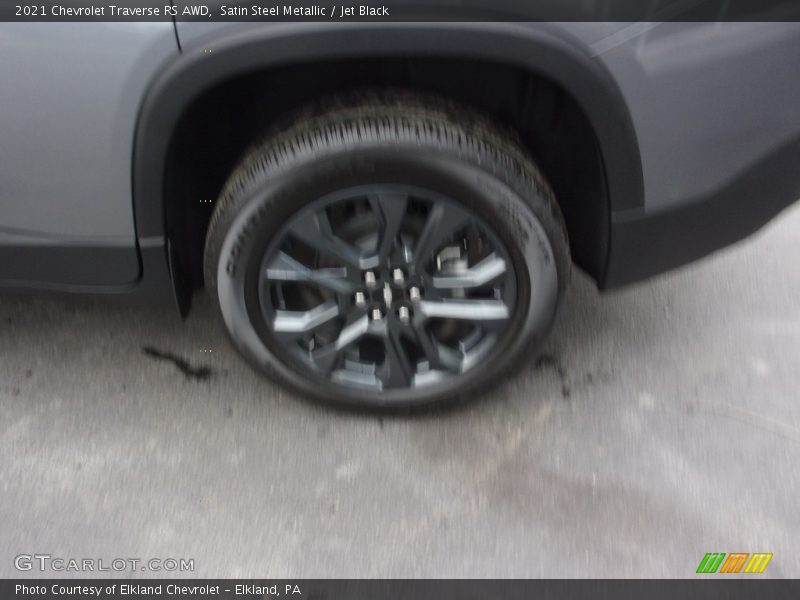 Satin Steel Metallic / Jet Black 2021 Chevrolet Traverse RS AWD