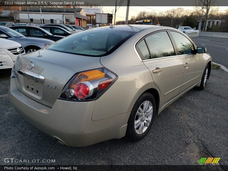 Sonoran Sand / Frost 2010 Nissan Altima 2.5 S
