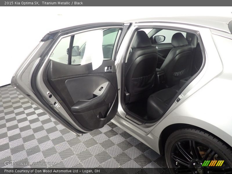 Titanium Metallic / Black 2015 Kia Optima SX