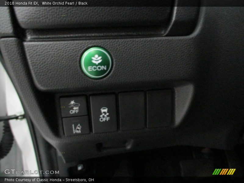 White Orchid Pearl / Black 2018 Honda Fit EX