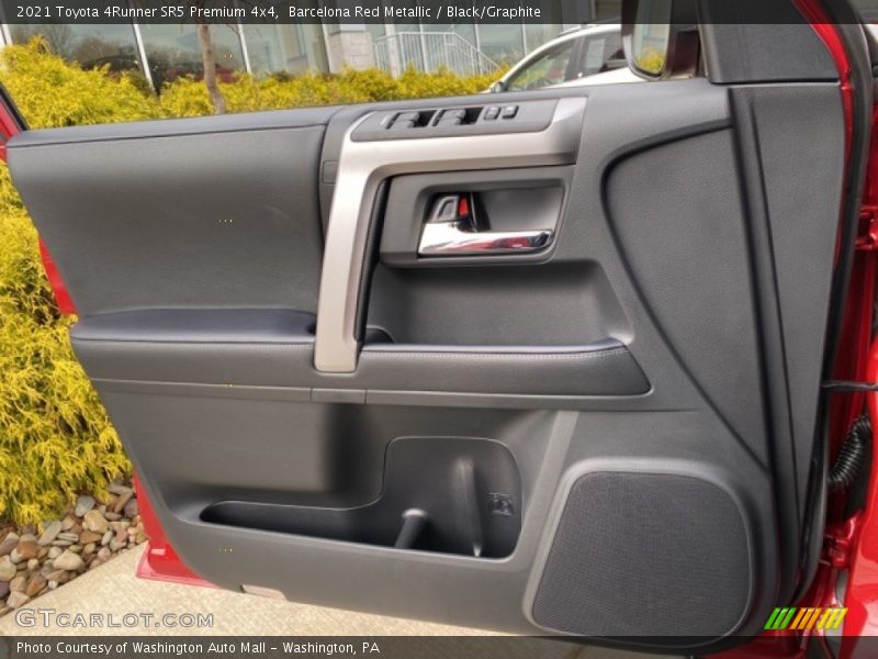 Barcelona Red Metallic / Black/Graphite 2021 Toyota 4Runner SR5 Premium 4x4