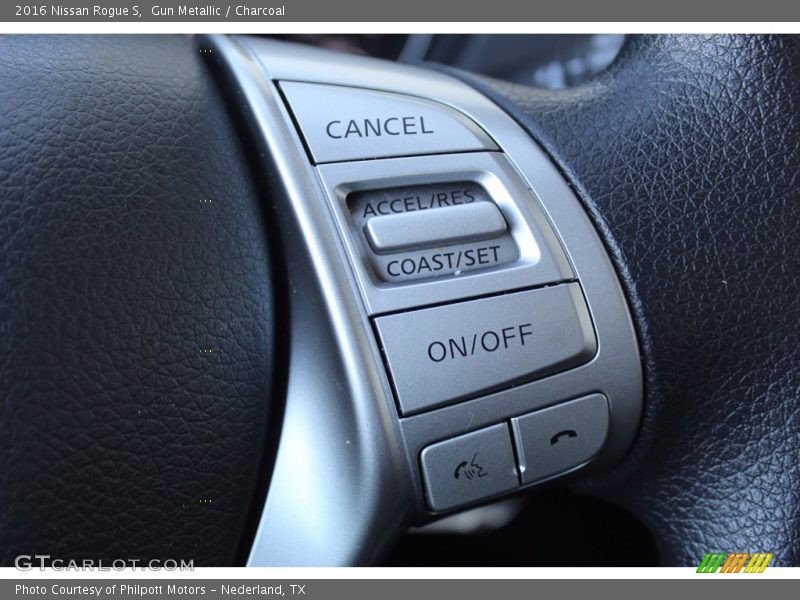 Gun Metallic / Charcoal 2016 Nissan Rogue S