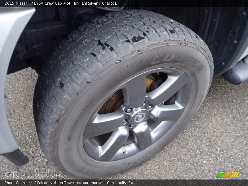 Brilliant Silver / Charcoal 2015 Nissan Titan SV Crew Cab 4x4