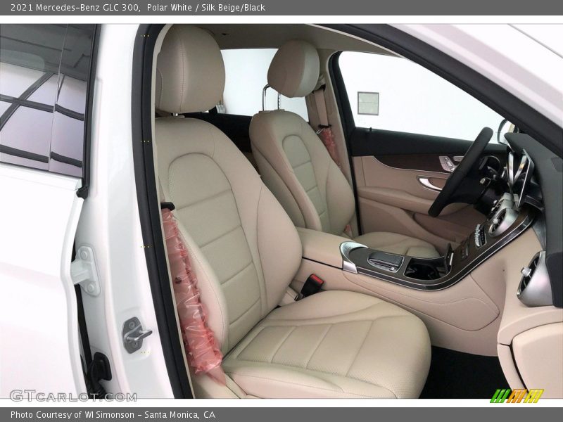 Polar White / Silk Beige/Black 2021 Mercedes-Benz GLC 300