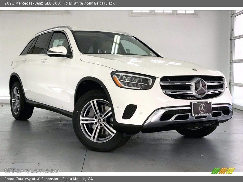 Polar White / Silk Beige/Black 2021 Mercedes-Benz GLC 300