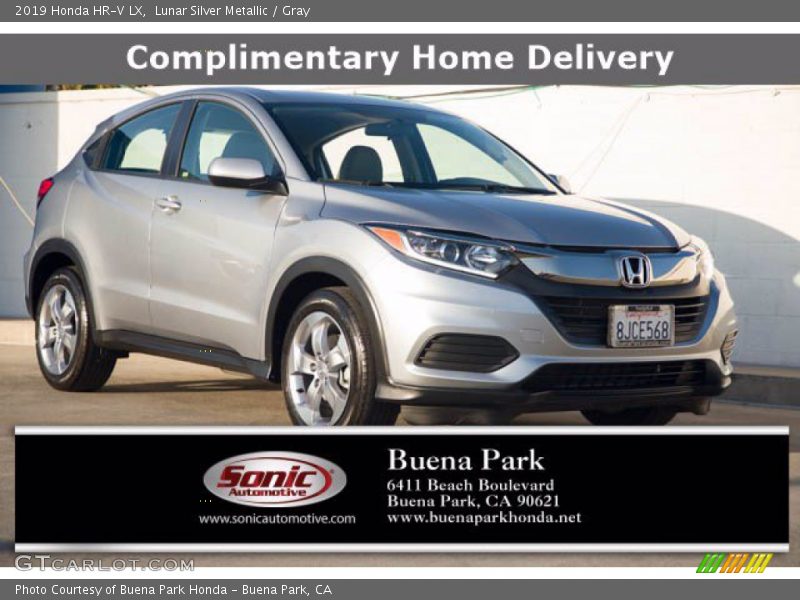 Lunar Silver Metallic / Gray 2019 Honda HR-V LX