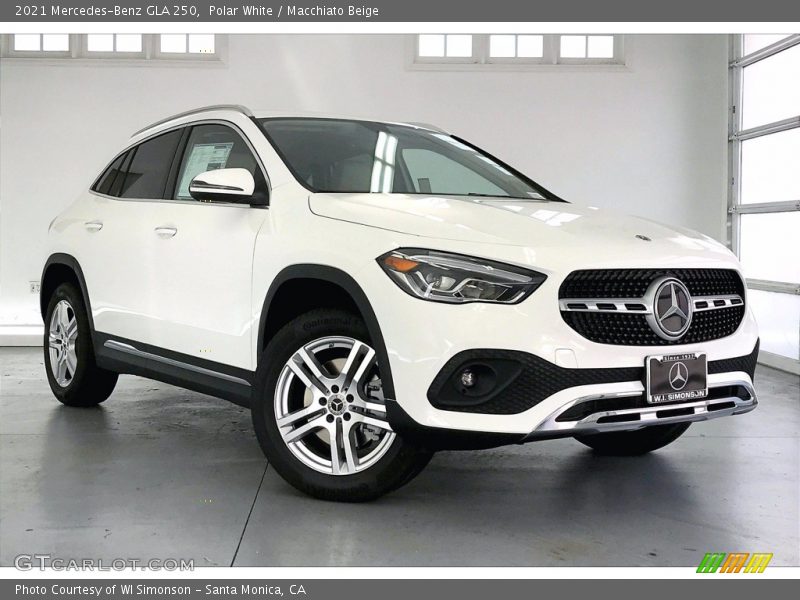 Polar White / Macchiato Beige 2021 Mercedes-Benz GLA 250