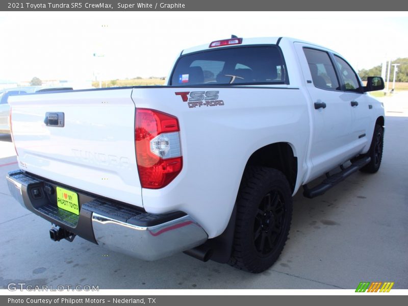 Super White / Graphite 2021 Toyota Tundra SR5 CrewMax