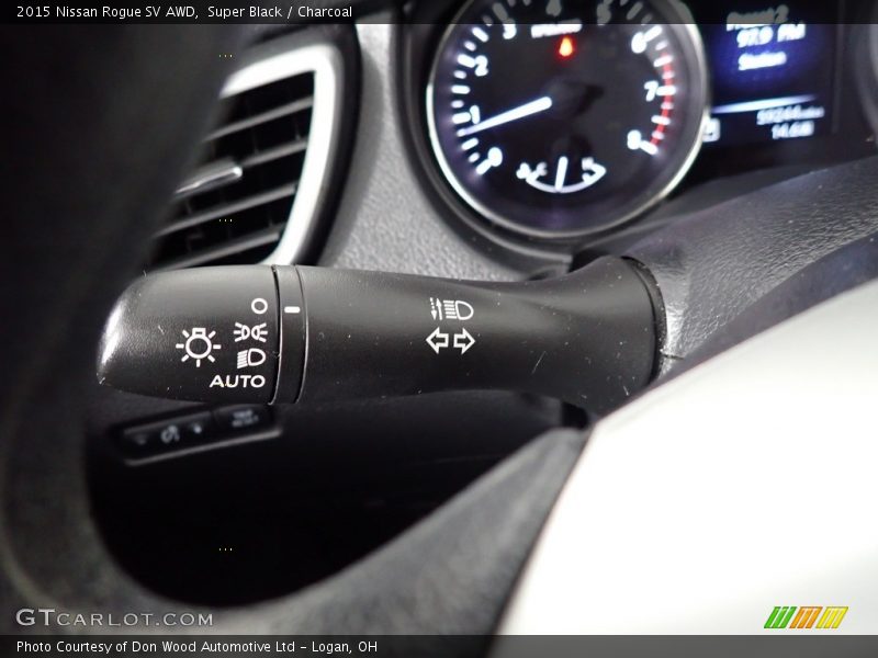 Super Black / Charcoal 2015 Nissan Rogue SV AWD