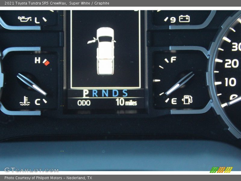 Super White / Graphite 2021 Toyota Tundra SR5 CrewMax