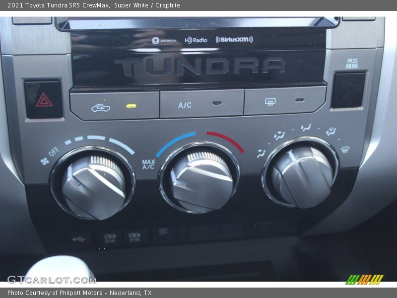 Super White / Graphite 2021 Toyota Tundra SR5 CrewMax