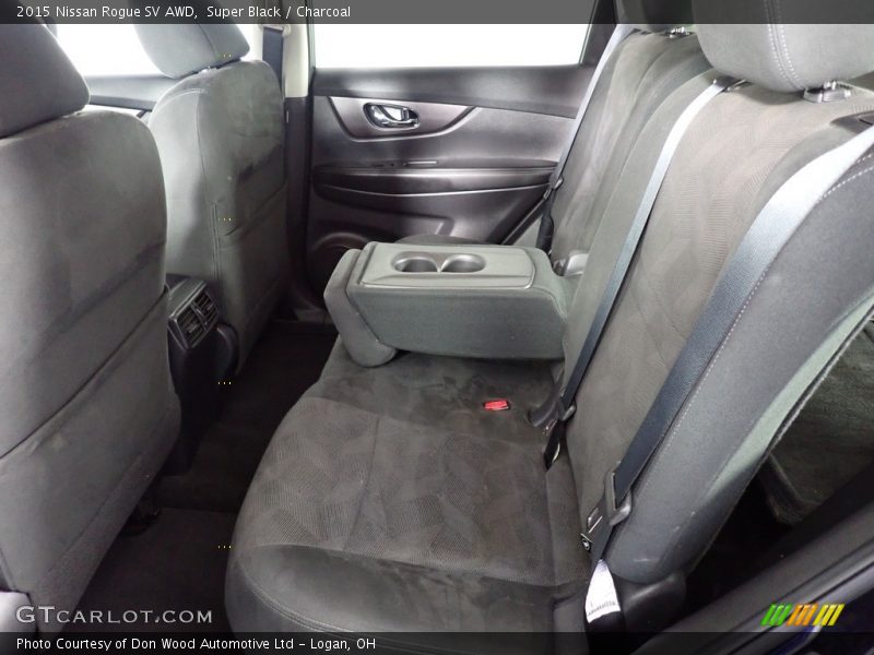 Super Black / Charcoal 2015 Nissan Rogue SV AWD