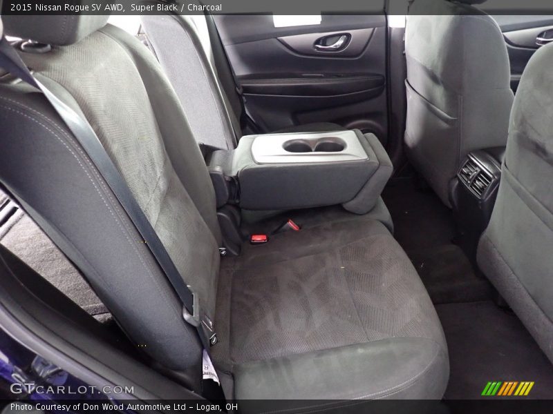 Super Black / Charcoal 2015 Nissan Rogue SV AWD